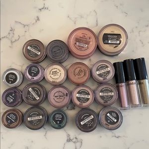 Bundle of bareMinerals eyeshadow(20) 1 blush 1 con
